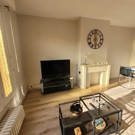 Apartment Malouine 